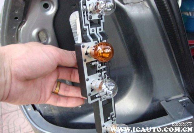 What is the reason why the car brake lights do not turn on? How to calculate the maintenance cost?