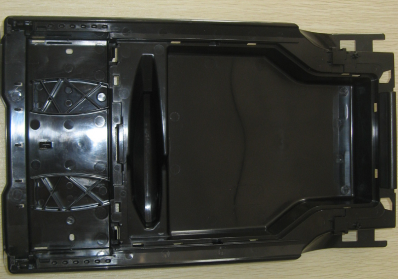 Which automotive plastic parts can the plasma cleaner process?