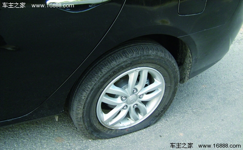 How to choose which tire repair method? Dice of mushrooms works best