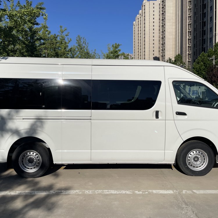 New energy commercial vehicle 10-passenger seating plan: professional customization + worry-free after-sales service to meet group travel requirements