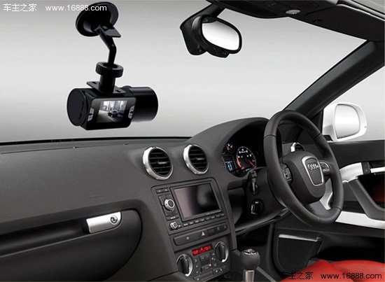 Protect your rights and prevent being wronged to teach you how to choose a driving recorder