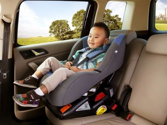 This is a real must have! Editors talk about child safety seats