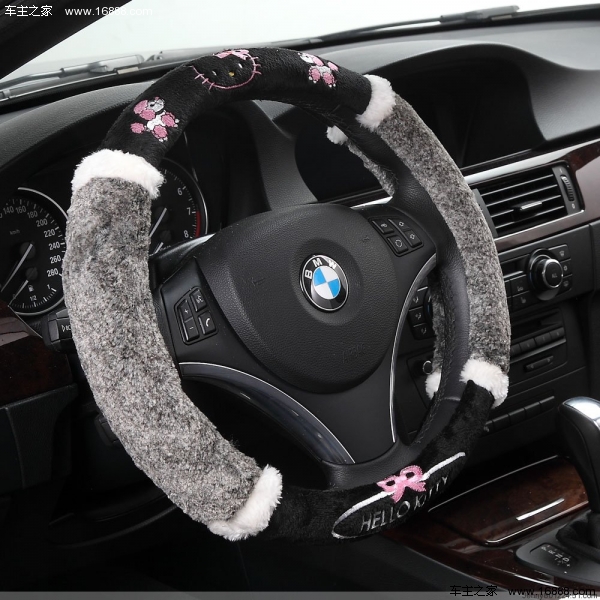 Instructions for car use in winter Beware of steering wheel cover as “dangerous goods”