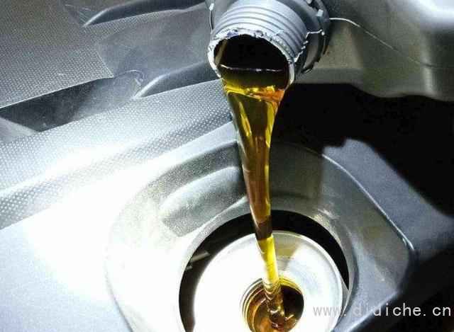 90% of these auto parts on the market are fakes. You are lucky to buy genuine ones.