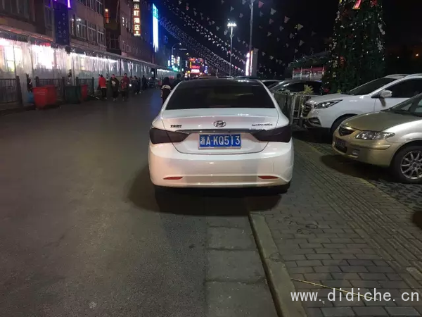 There are 29 people in the mini, and the knowledge of the car is enough for you to pretend to be forced in front of the sister paper