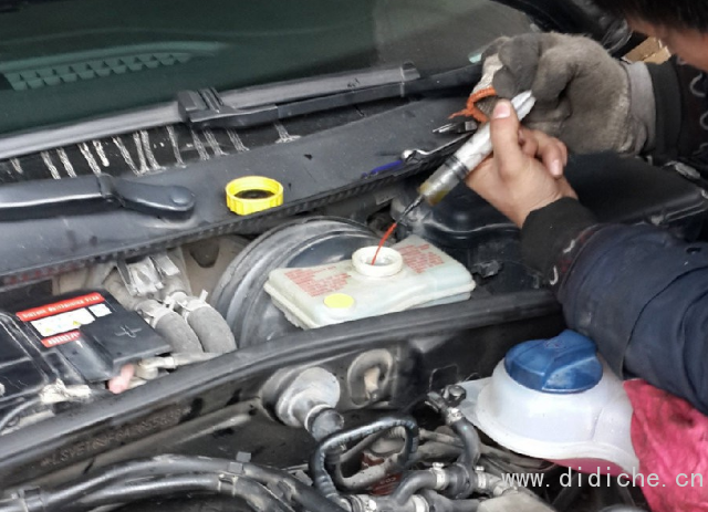 For the car gearbox, new drivers must first learn this knowledge