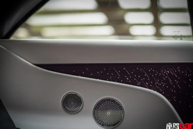 Pure electric romance under a century-old prophecy - test drive Rolls-Royce Shining | CAR REVIEWS Pure electric romance under a century-old prophecy - test drive Rolls-Royce Shining | CAR REVIEWS