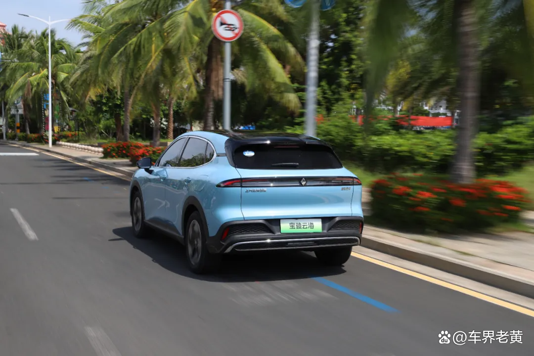 109,800! A high-end smart drive with a range of 1100Km+, it tastes great!