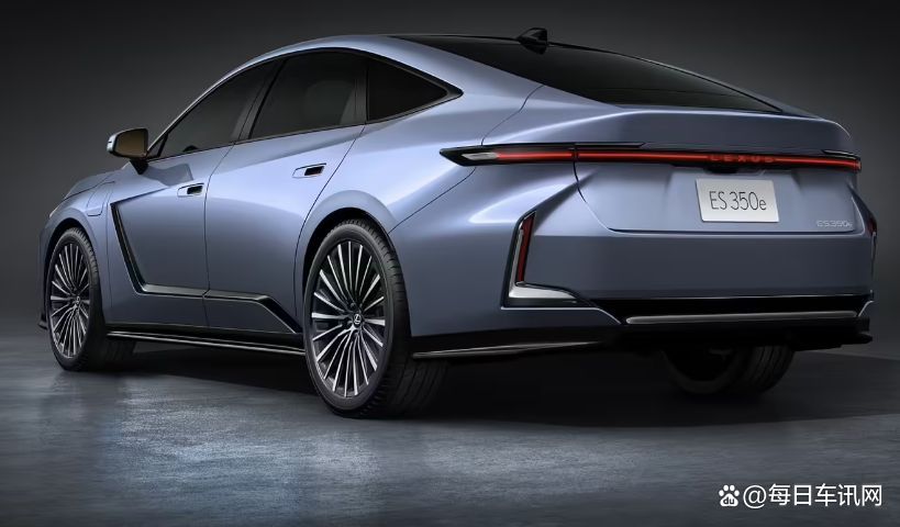 A nova geração de Lexus ES é lançada globalmente para o Salão de Automóvel de Xangai, incluindo três modelos de híbrido e elétrico puro