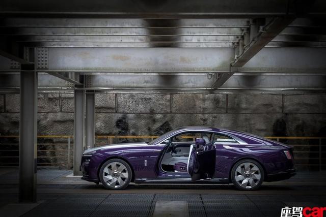 Pure electric romance under a century-old prophecy - test drive Rolls-Royce Shining | CAR REVIEWS Pure electric romance under a century-old prophecy - test drive Rolls-Royce Shining | CAR REVIEWS