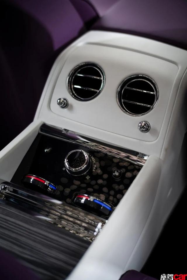Pure electric romance under a century-old prophecy - test drive Rolls-Royce Shining | CAR REVIEWS Pure electric romance under a century-old prophecy - test drive Rolls-Royce Shining | CAR REVIEWS