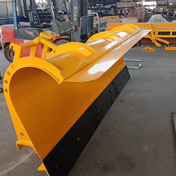 How to efficiently clear snow with a pickup truck converted into a snow plow? Analysis of snow shovel technical parameters and applicable scenarios