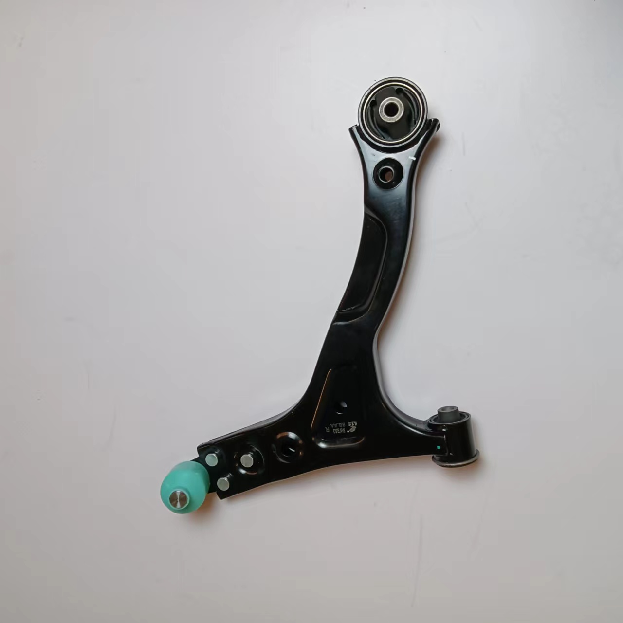 OEM 10056523/10056524 Lower Control Arm For MG Roewe 360/MG GT OEM 10056523/10056524 Lower Control Arm For MG Roewe 360/MG GT